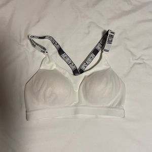 VS sports bra